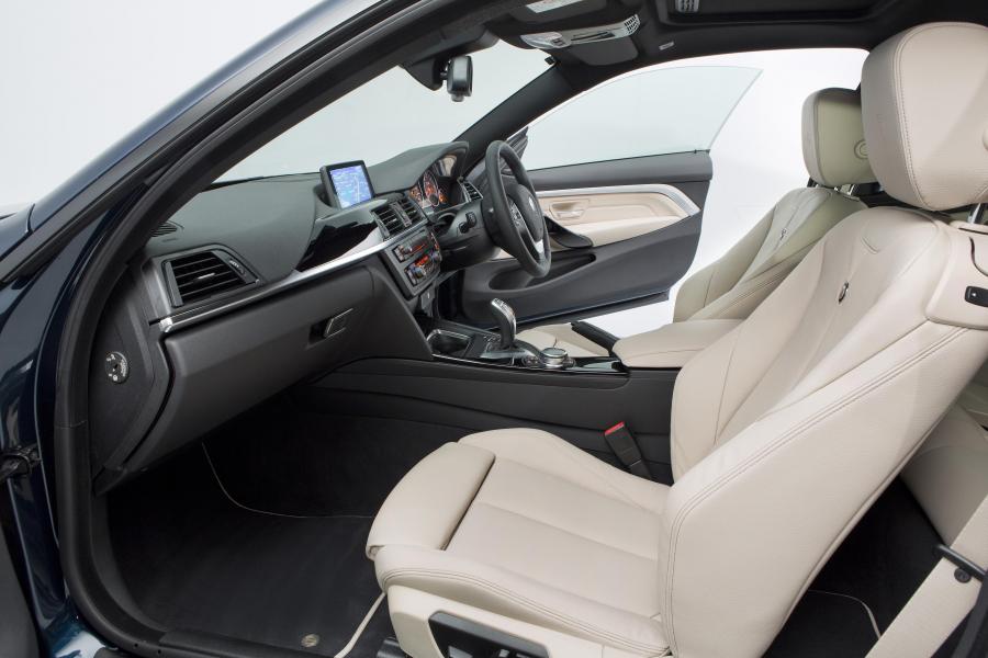 Интерьер Alpina D4 Bi-Turbo Coupe (F32) 2014 года  (UK) (фото 7 из 14)